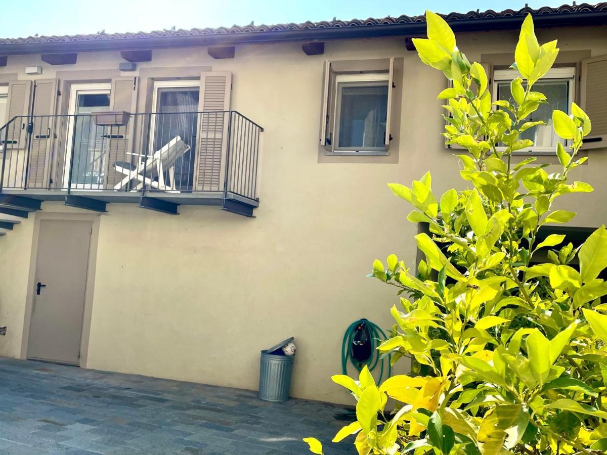 Casa Nel Vicolo - Storie E Dimore Chieri Exterior photo